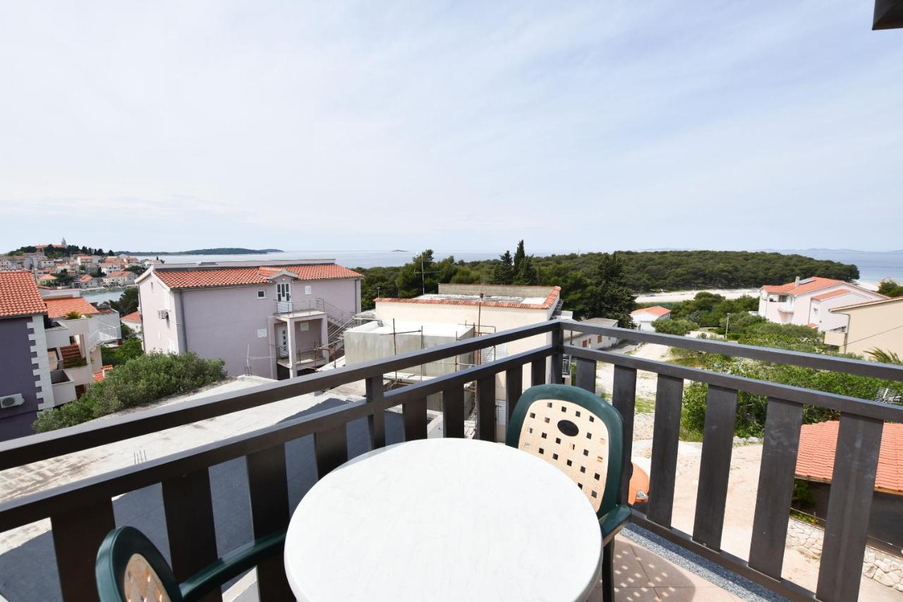 Apartments Karmen I Primošten Esterno foto