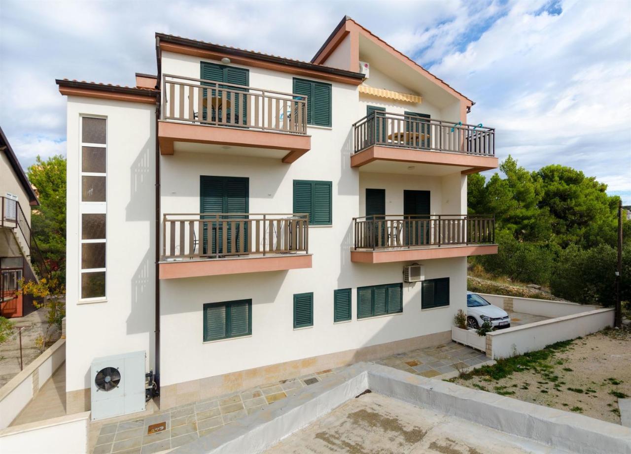 Apartments Karmen I Primošten Esterno foto